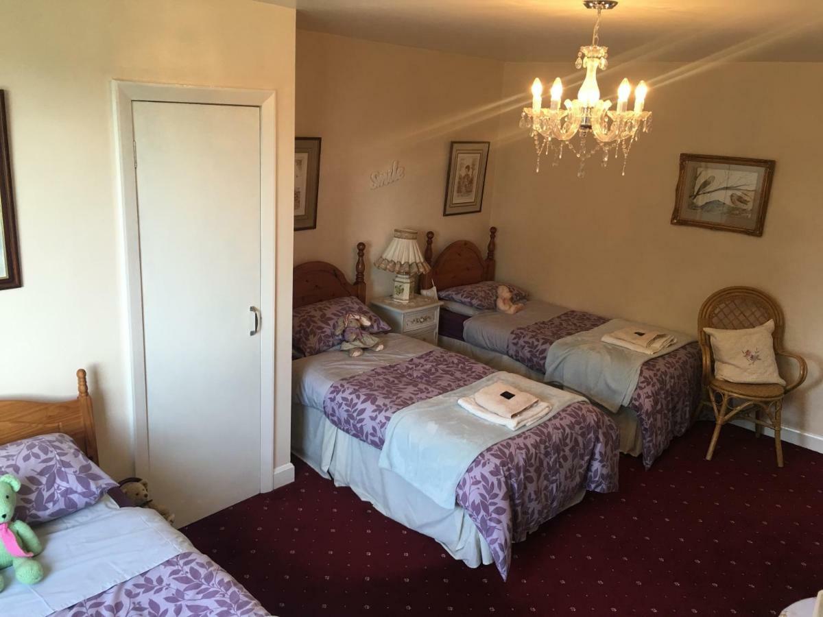 Rose Villa Bed And Breakfast Форфар Экстерьер фото